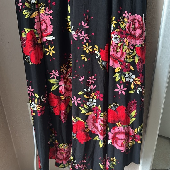 KORMEI Floral Sleeveless Romper Dress - Picture 11 of 11